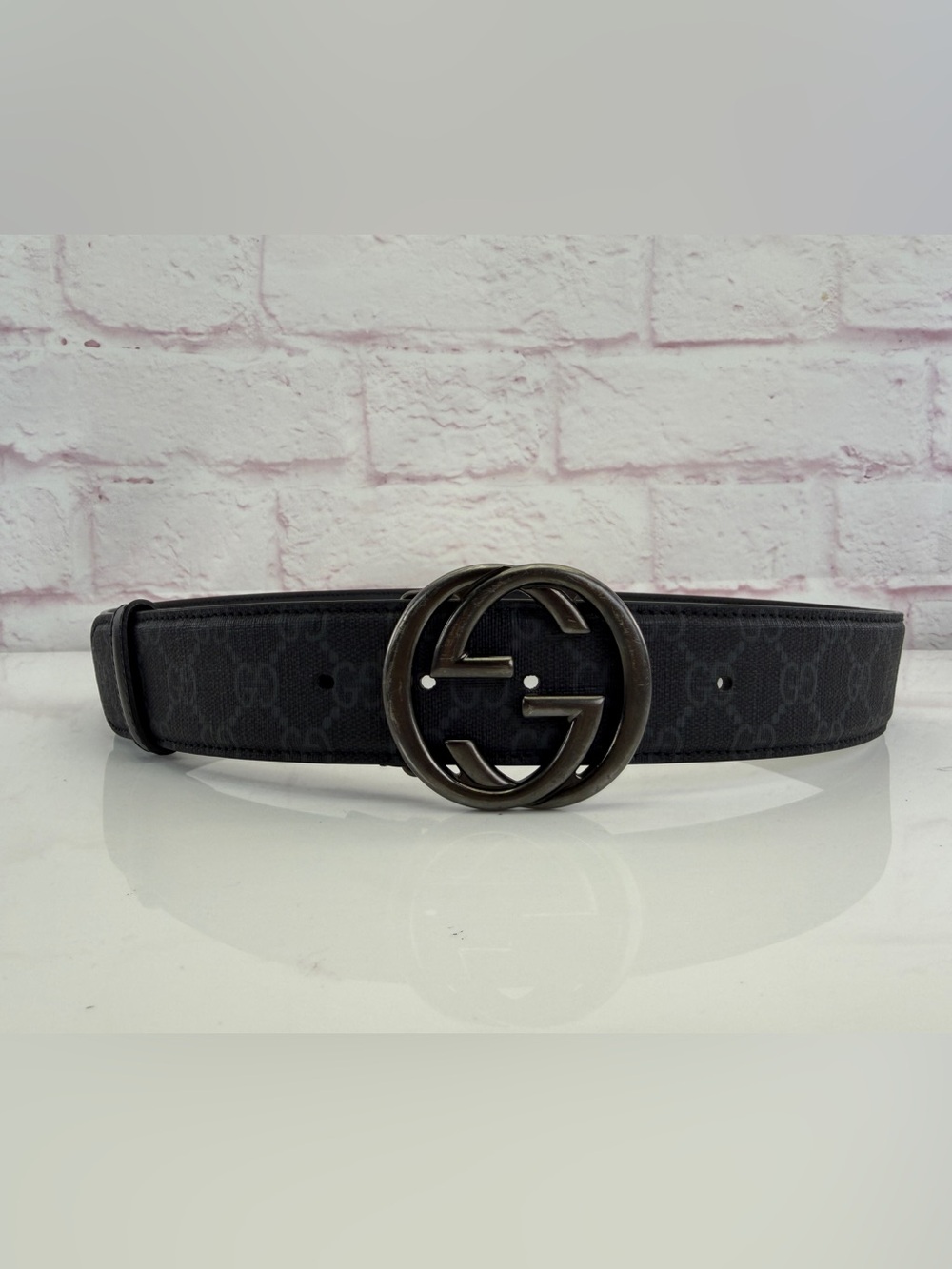 Gucci Black GG Supreme Monogram Belt with Antique Buckle 90/36